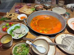 -老凯俚酸汤鱼(鸿通城店)
