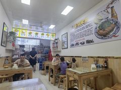 -钰园秦镇米皮(长安西路三兴园店)