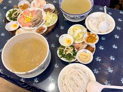 -桥香园云南过桥米线(金马碧鸡店)