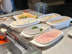 -海底捞火锅鲜切牛肉主题店(长寿路店)