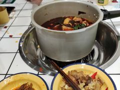 -晓彭肥肠鸡·泡椒鸡火锅(水木天地店)