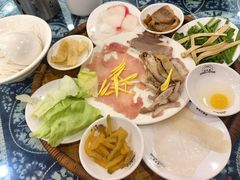 -桥香园云南过桥米线(金马碧鸡店)