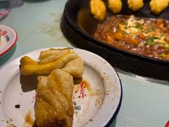 -鱼窝棚柴火铁锅炖(富山屯店)