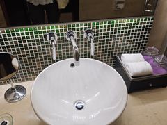 -深圳东方银座酒店