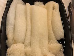 竹荪-鲜入围煮花胶鸡海鲜火锅