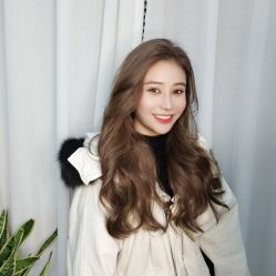 -V HAIR SALON造型