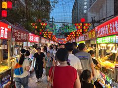 -正宁路小吃夜市