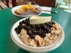 焦糖乌龙奶茶冰-堂屋糖水店(愚园店)
