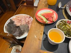 -沸炉重庆老火锅(军事博物馆店)