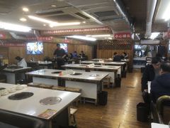 -老东镇啤酒屋海鲜加工·蒸汽海鲜·海鲜烧烤(台东店)