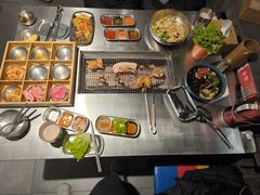 -马路牙子烧烤音乐酒馆(望京店)