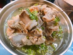 -席娜卡琳火车铁道夜市