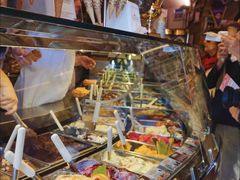 -Gelateria Dondoli
