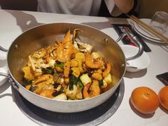 -七欣天香辣蟹火锅(闵行浦江欢乐颂店)