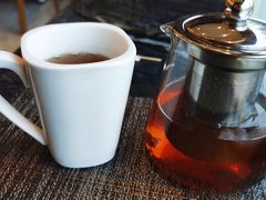 白茶-东方红海鲜百汇(国际大厦店)
