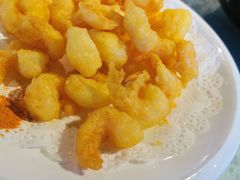 软炸虾仁-闫府私房菜·百年鲁菜(恒隆店)