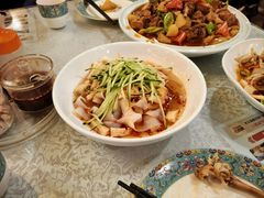 -汗腾格里·风味餐厅(新疆驻京办店)