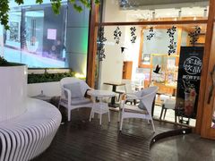 门面-西村叔叔的店·面包·甜品·蛋糕(崂山丽达店)