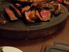 战斧牛排-恰餐厅及酒吧 CHAR Bar & Grill (北京丽都皇冠假日店)