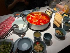 酸汤猪脚锅-小街猪手(团结湖店)