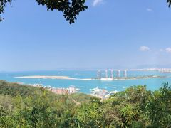 -鹿回头风景区
