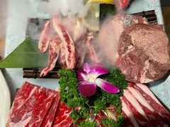 -明洞阿姨·韩式酱蟹烤肉·创意料理(三元桥店)