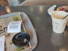 -麦当劳(得来速店)