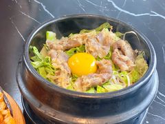 肥牛石锅拌饭-HONGA HONGA雄家(曹路店)