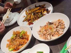 -五谷丰登农家院·地道胶东菜·海鲜烧烤(威海店)