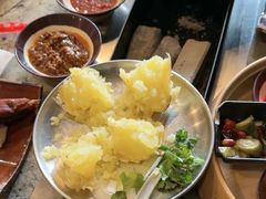 -破瓦寒窑·地摊烤羊排