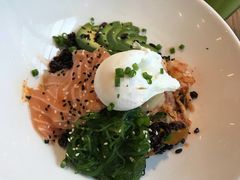 生三文鱼拌饭-Moka Bros 摩卡站(西单大悦城店)