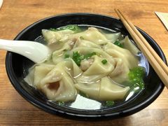 清汤抄手-宝哥杂酱万州面(镋钯街37号院店)