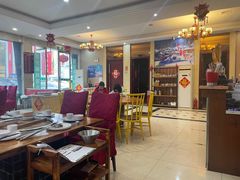 -老刘生态大鱼坊铁锅炖鱼(赛马场店)