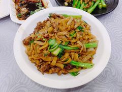 干炒牛河-粤·向群饭店(龙津东路总店)