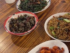 -冶建镜子·老南昌大排档·江西虾王(总店)