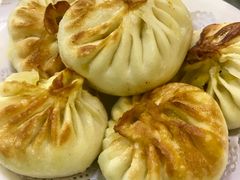 -清真·胖妈妈手抓餐厅(定西路长城宾馆店)