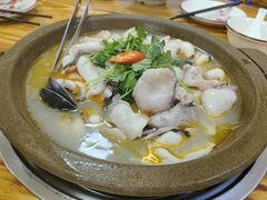 -大鼎石锅鱼(春江里店)