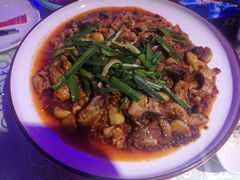 -巴特餐饮6加1音乐餐吧·新疆菜