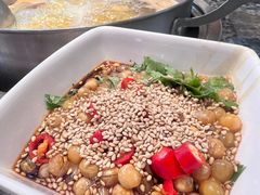 -一席地·本地鸡窝·杭帮鸡火锅(萧山银隆百货店)