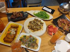 -隔壁老王·家常云南菜(花巷店)