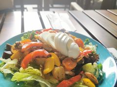至尊素食色拉-新元素餐厅(瑞虹天地月亮湾店)