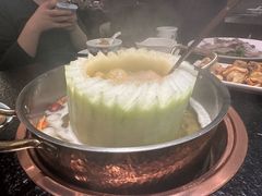 -得意咚瓜·顺德鱼生·冬瓜火锅(深圳首店)