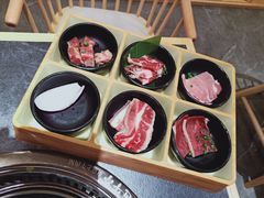 -匠牛亭·锅物烧肉放题自助(昆百大·泰业城店)