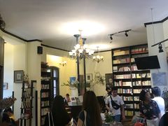 -良友书坊(安徽路店)