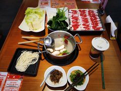 -呷哺呷哺(松北万象汇店)