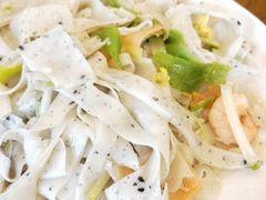 招牌虾仁炒五色沙河粉-沙河粉村·国家非遗传承(云台店)