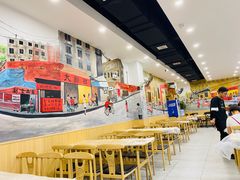 用餐区-江城燕子大排档(江汉路步行街店)