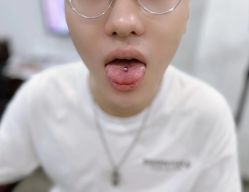 -龙之吻专业刺青·手工耳洞·纹身去色