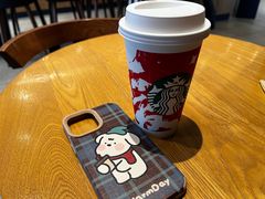 -星巴克(天津东江道香年广场店)