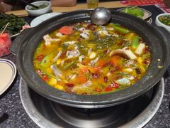-小饕荟雅安贡椒鱼鲜馆(广福桥店)